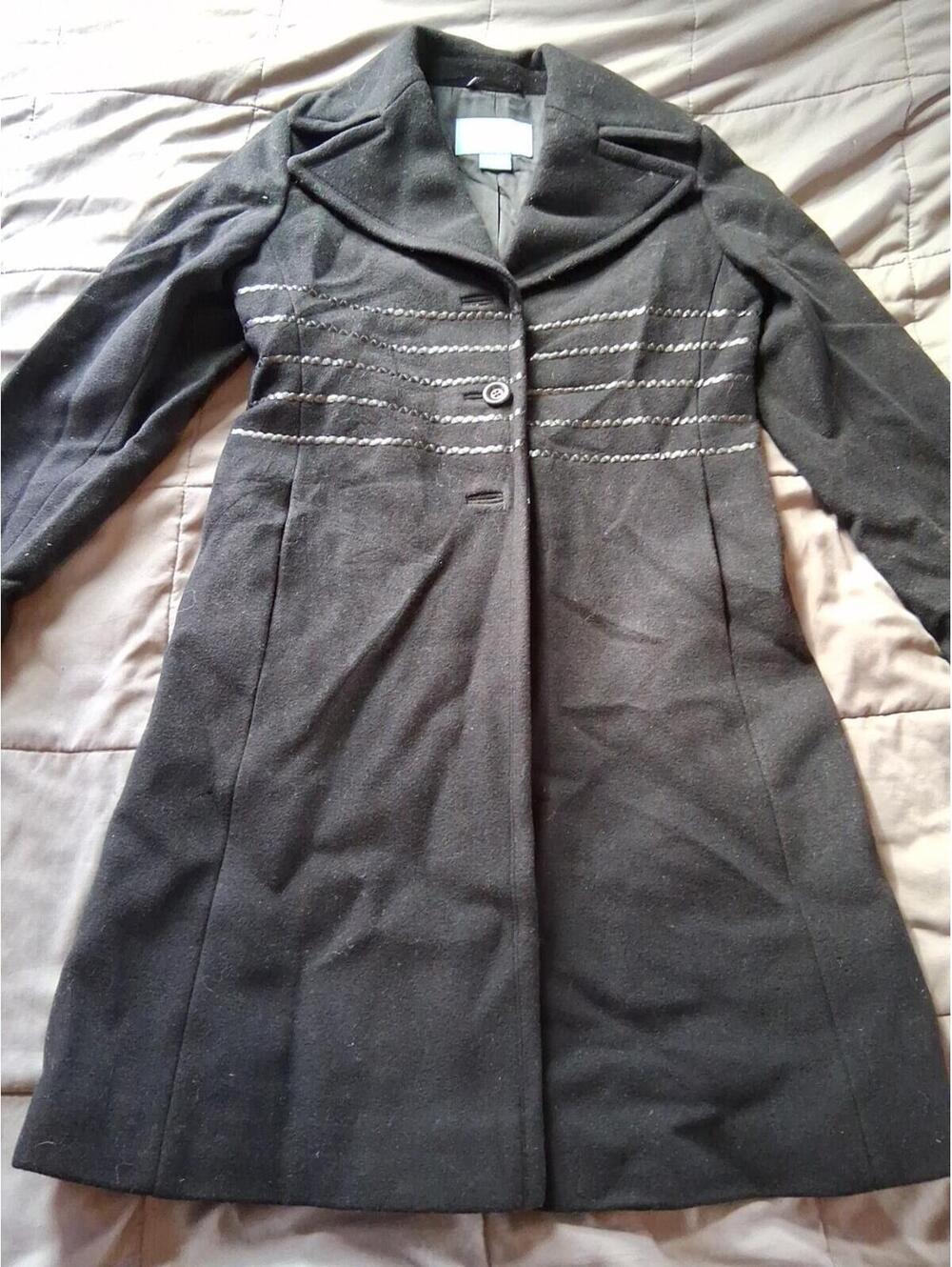 Nine West Long Coat Black With Subtle Pattern Button Down Pockets Sz 4 See Pic X